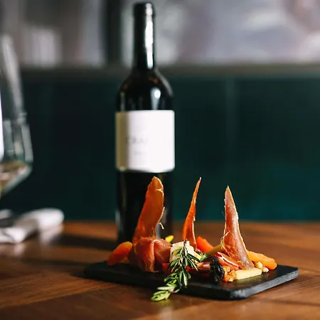 سوفيتيل ليسبون ليبرديد