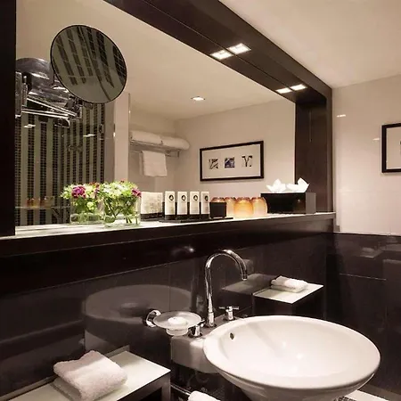 Sofitel Liberdade Otel 5*