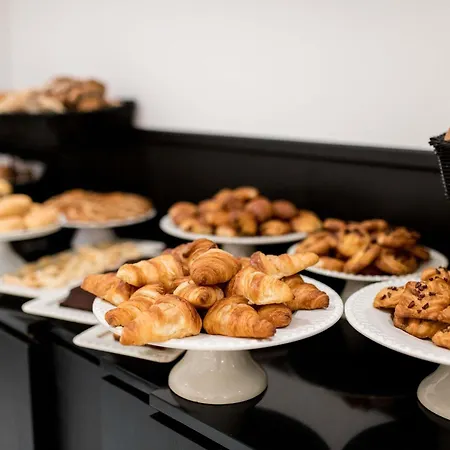 Sofitel Liberdade Otel 5*