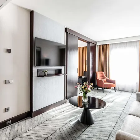 Sofitel Liberdade Hotel 5*